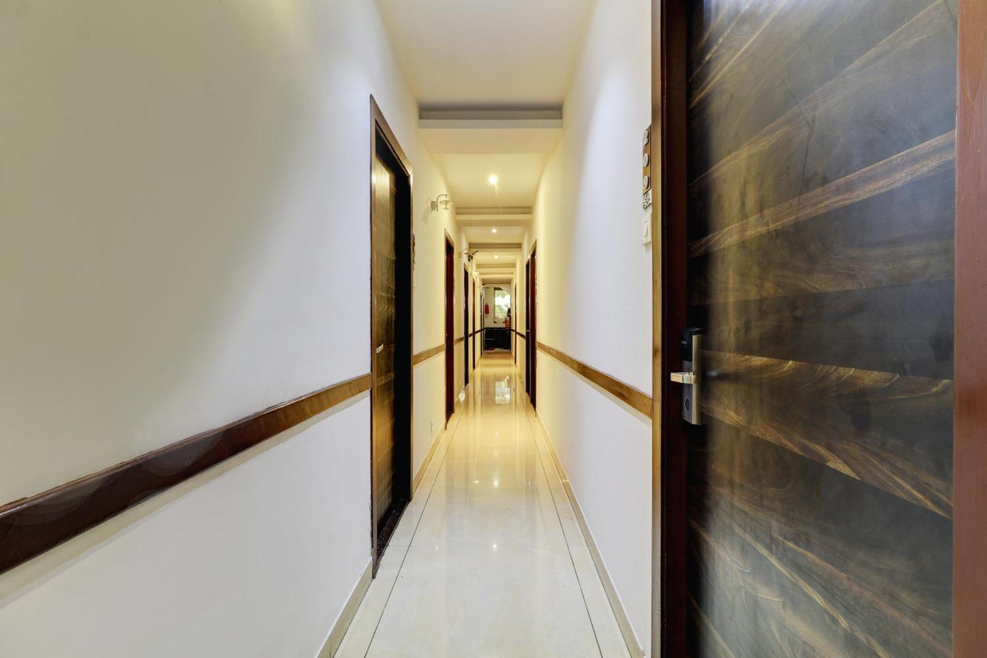 Hotel A. K. International - Fort Mumbai Dış mekan fotoğraf