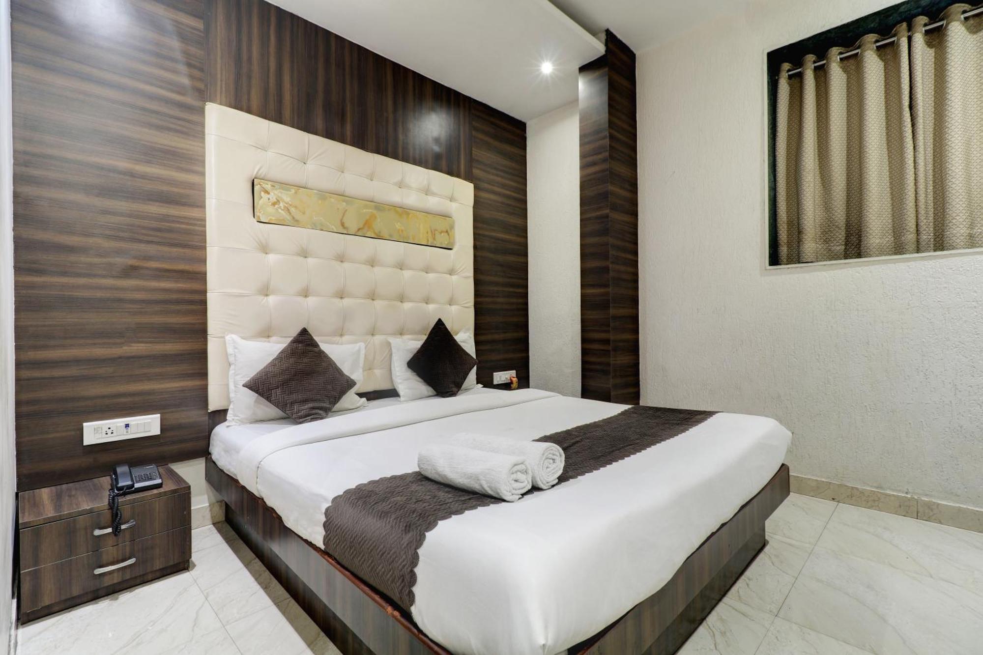 Hotel A. K. International - Fort Mumbai Dış mekan fotoğraf