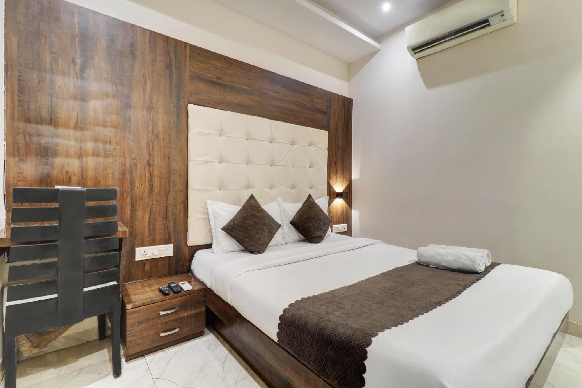 Hotel A. K. International - Fort Mumbai Dış mekan fotoğraf