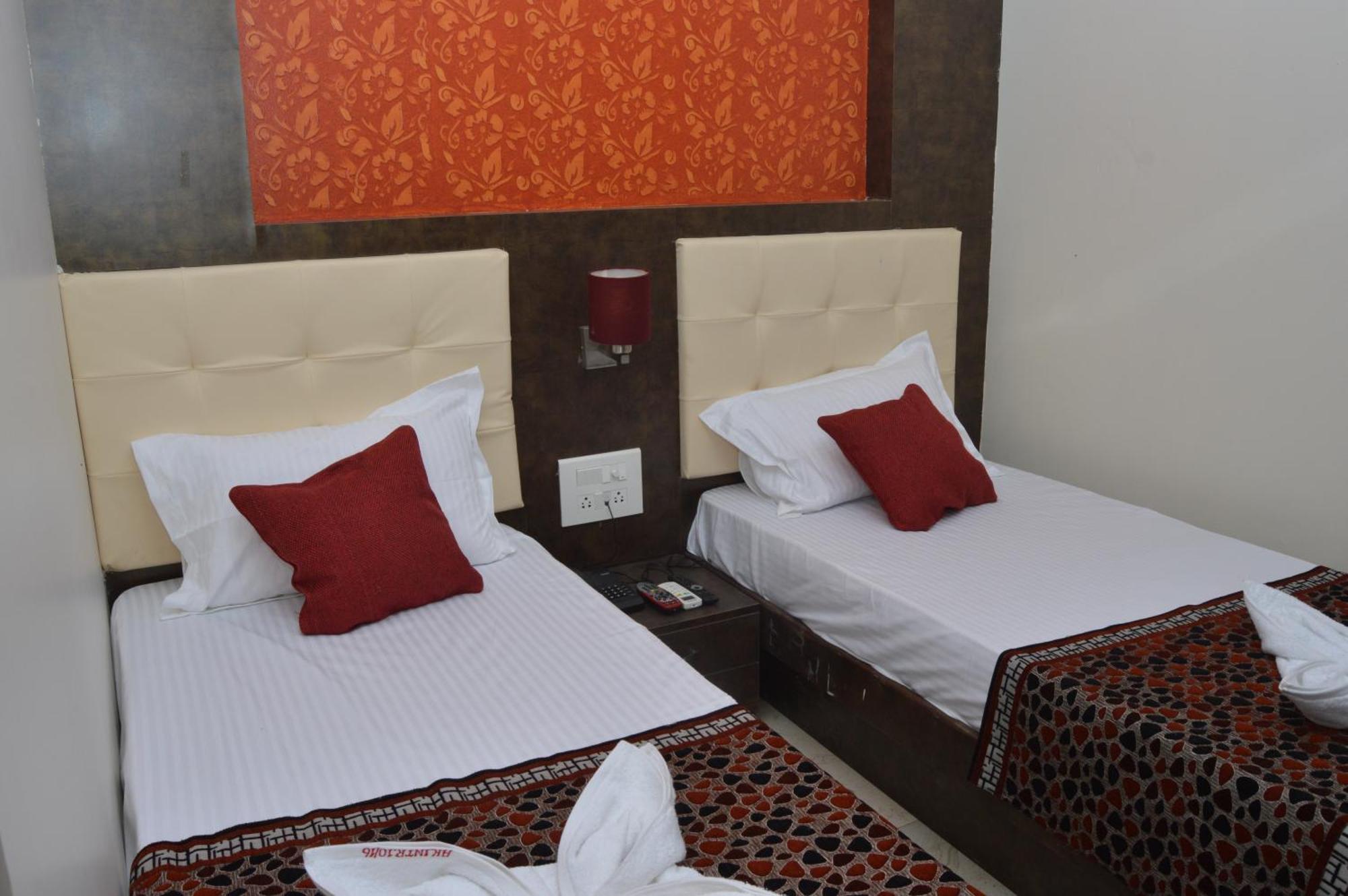 Hotel A. K. International - Fort Mumbai Dış mekan fotoğraf